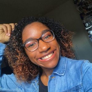 Meet your Posher, Antania